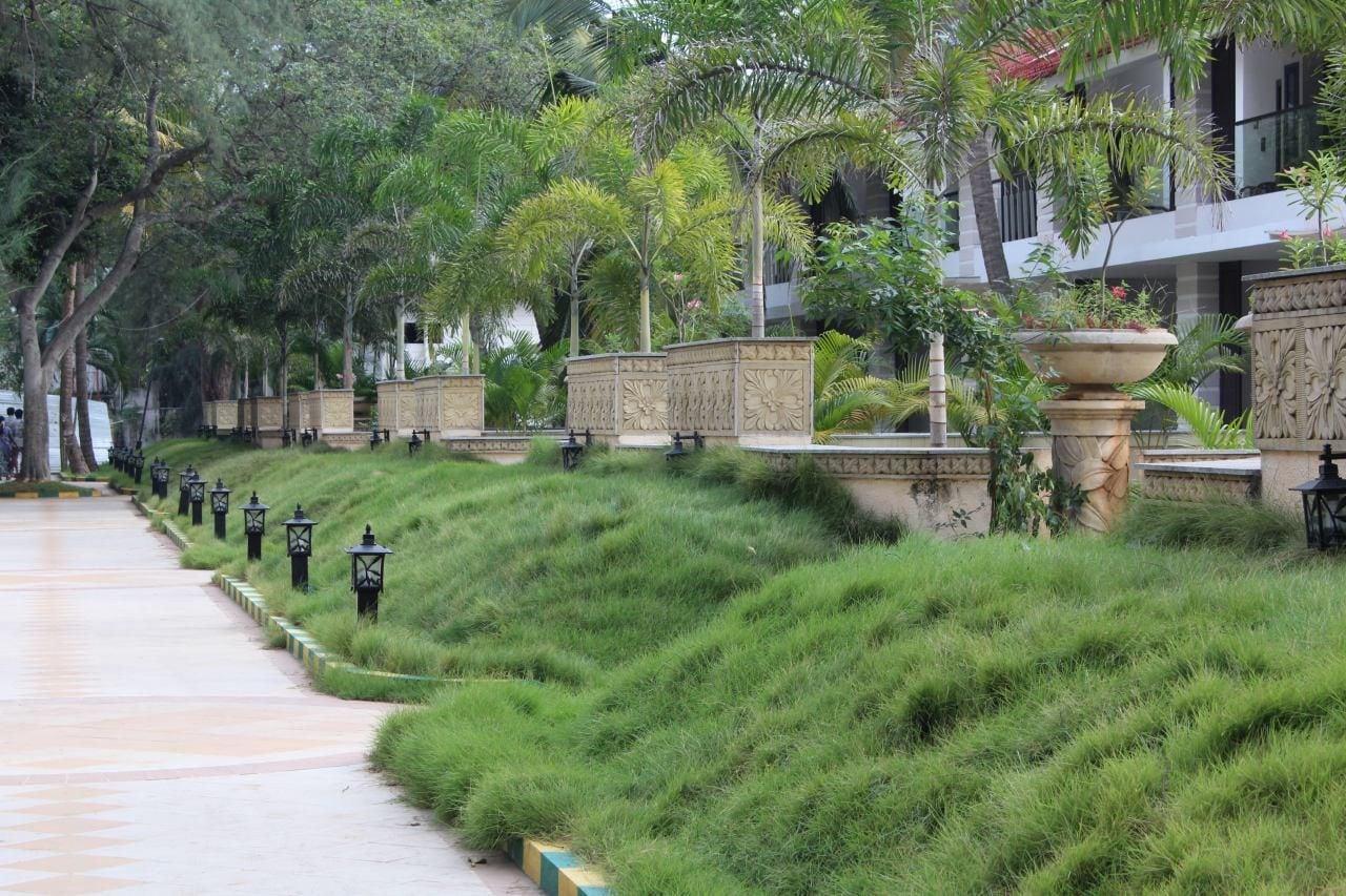 Vgp Golden Beach Resort Chennai Esterno foto