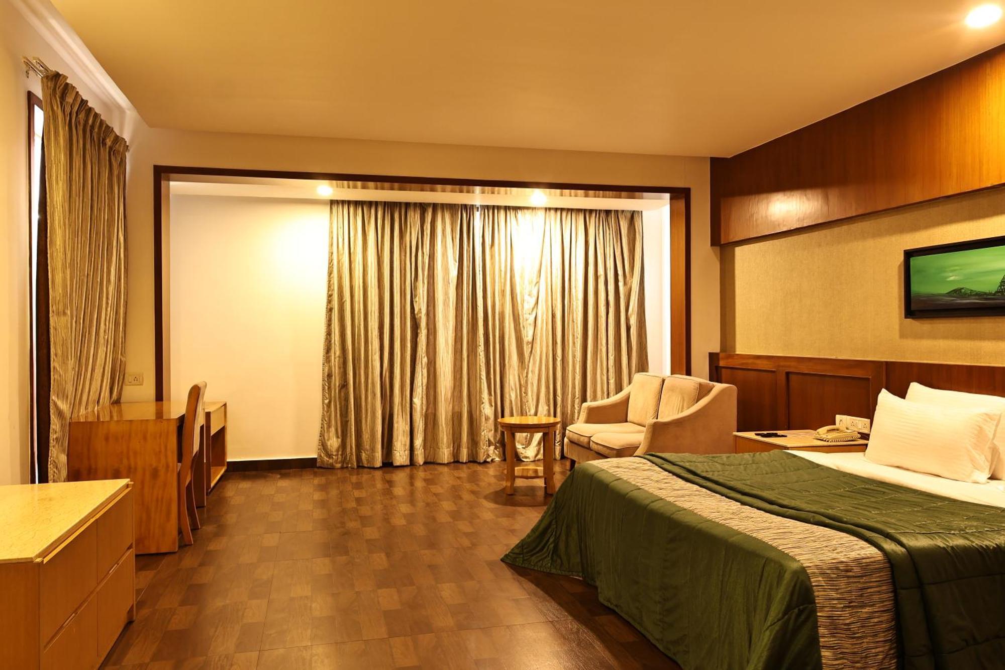 Vgp Golden Beach Resort Chennai Esterno foto