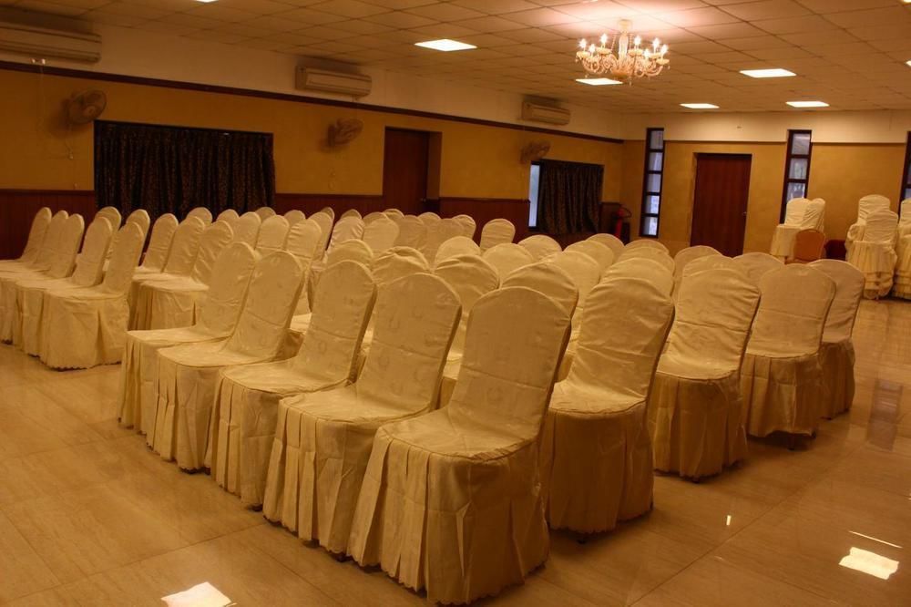 Vgp Golden Beach Resort Chennai Esterno foto