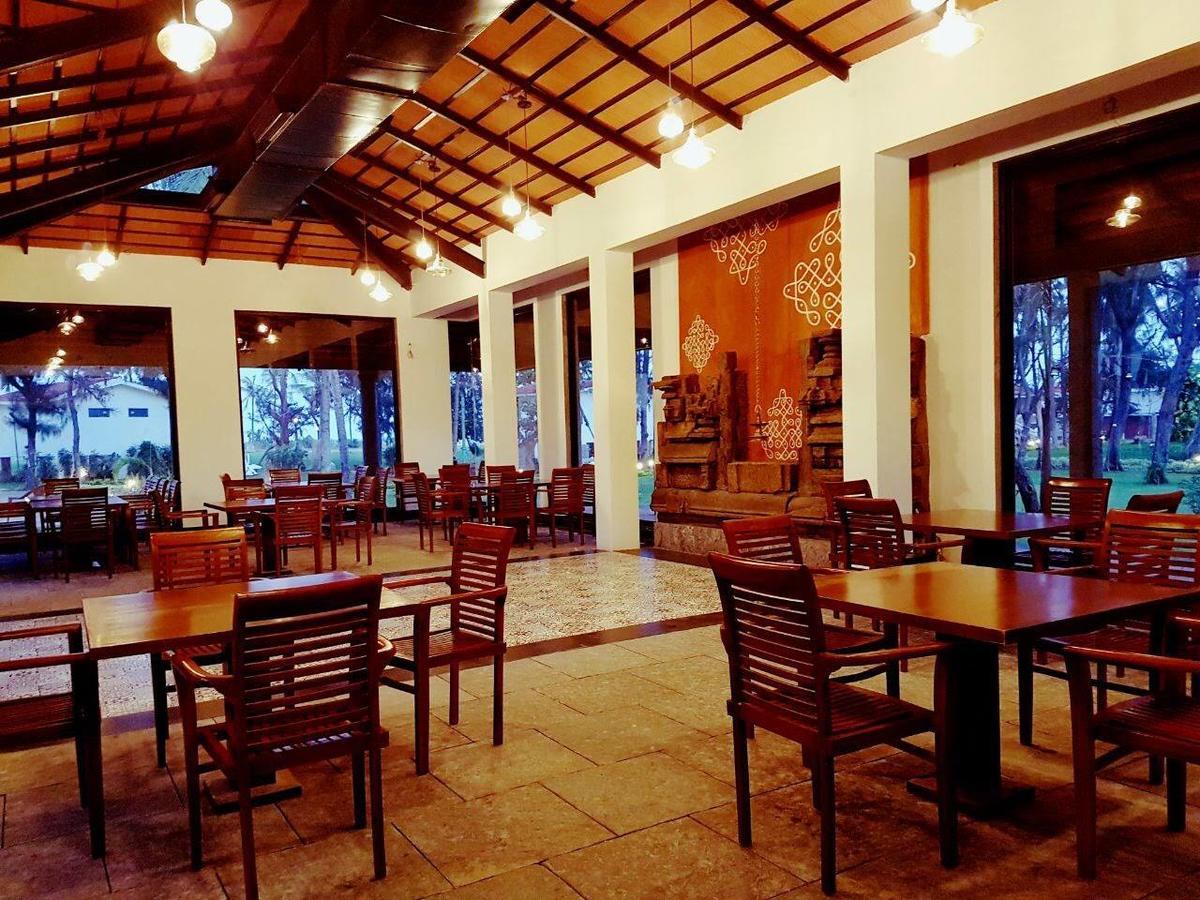 Vgp Golden Beach Resort Chennai Esterno foto