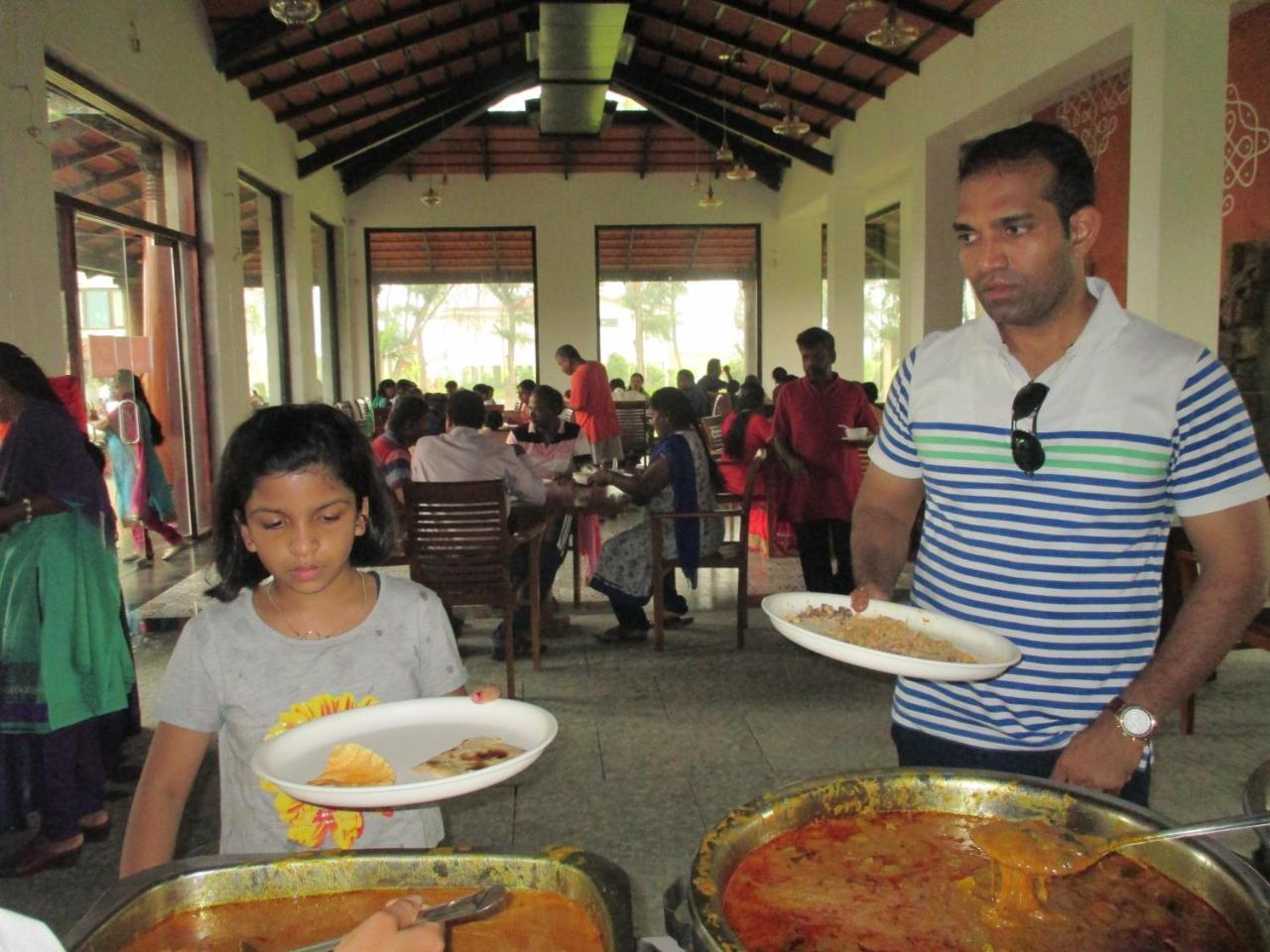 Vgp Golden Beach Resort Chennai Esterno foto